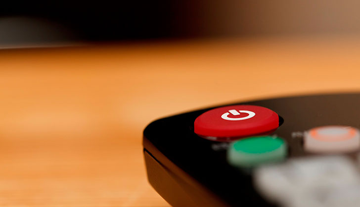 Relacionan el mirar mucha televisión con diversas enfermedades. Foto: Pixabay