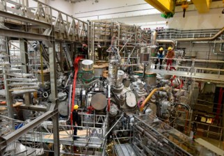 Científicos alemanes lanzan un "sol artificial" para generar energía. Foto: @ PlasmaphysikIPP