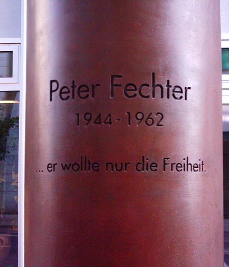 Peter Fechter, aquella simbólica víctima del muro de Berlín ...