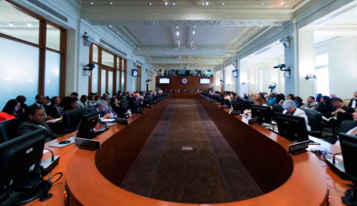 Almagro solicita reunión de urgencia en la OEA para tratar tema de Venezuela.