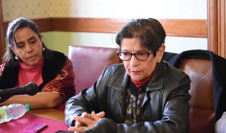 A la izquierda, Luisa María Calderón, junto a la diputada uruguaya Berta Sanseverino. 