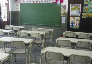 https://www.lr21.com.uy/wp-content/uploads/2018/02/aulas-colegio-privado-uruguat-322x224.jpg