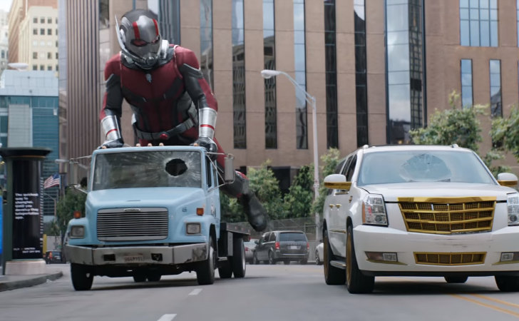 Ant-Man utiliza un camión como monopatín para alcanzar sus enemigos / Foto: Marvel