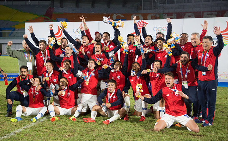 Selección chilena festeja la obtención de la medalla de oro / Foto: Odesur