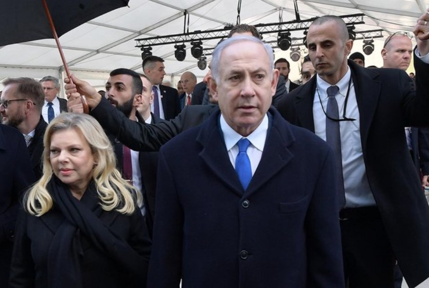 Benjamín Netanyahu junto a su esposa Sara. Foto: Twitter/Netanyahu
