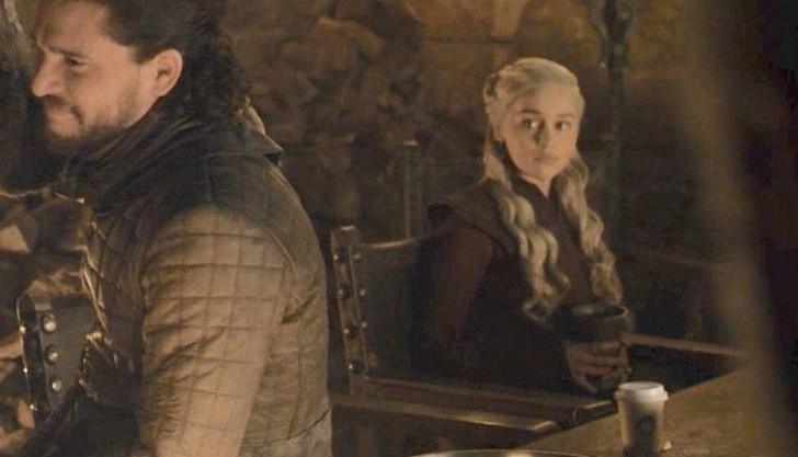 HBO y Starbucks reaccionan al café "olvidado" en el último episodio de "Juego de tronos"