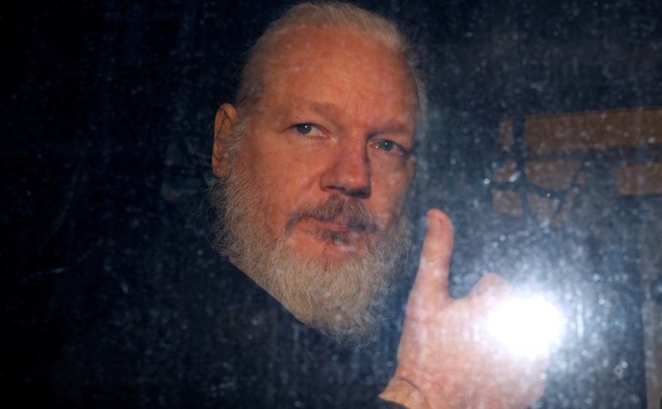 EE.UU. presentó a Reino Unido una solicitud formal para la extradición de Assange