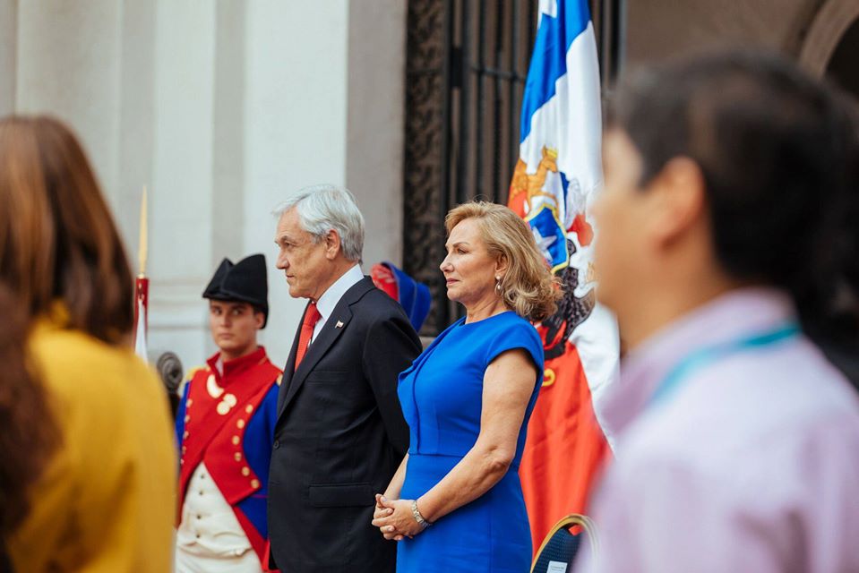 Sebastián Piñera junto a su esposa, la primera dama Cecilia Morel. Foto: Gobierno de Chile