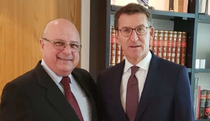 Presidente de Casa de Galicia, Alberto Iglesias, junto al presidente de la Xunta de Galicia, Alberto Núñez Feijóo.