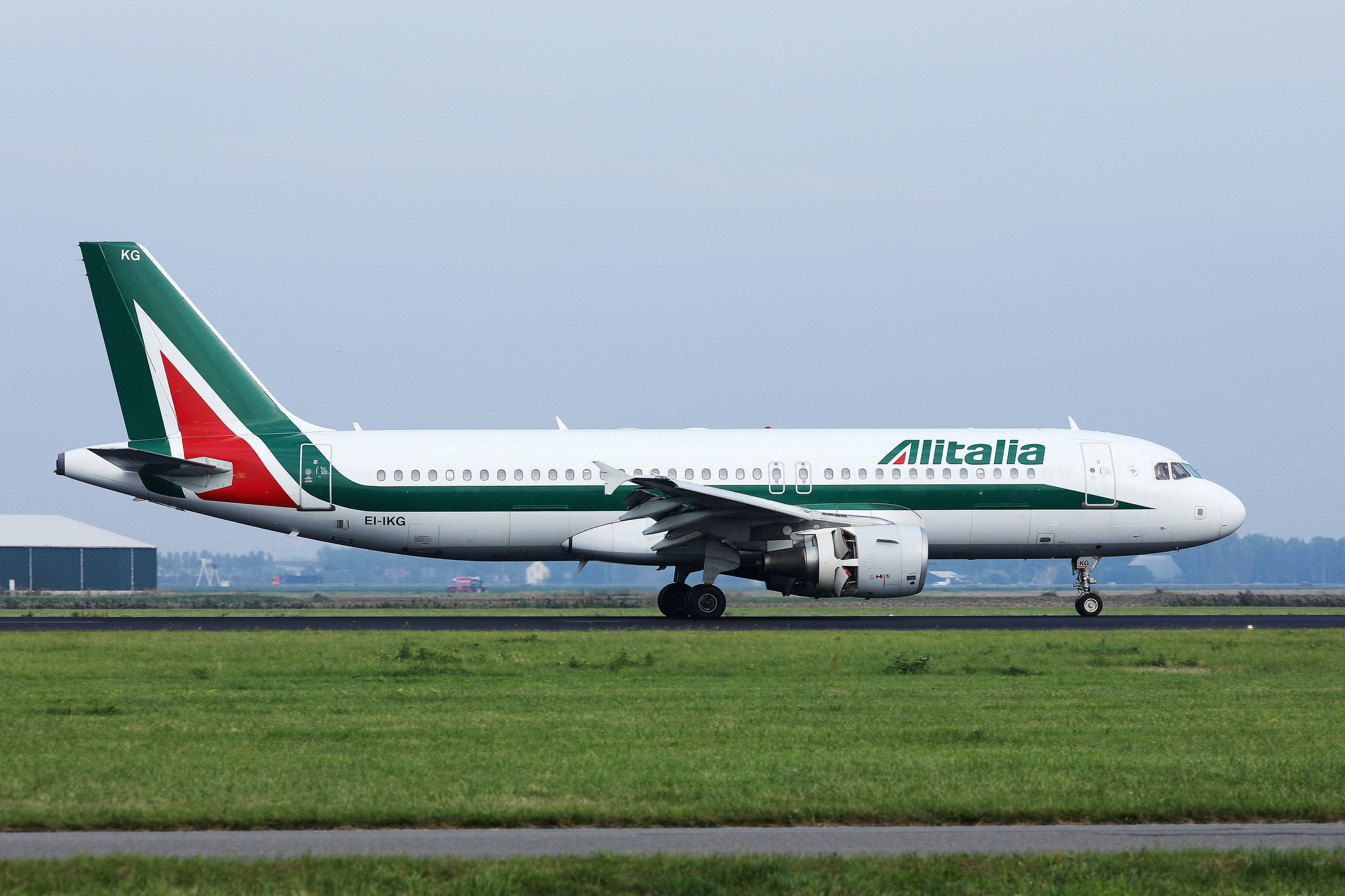El paciente contagiado llegó en un vuelo de Alitalia procedente de Milán. Foto con fines ilustrativos: Flickr / Marco Verch