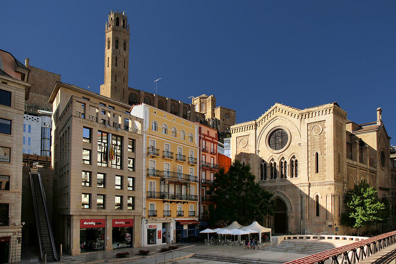 Plaça de Sant Joan, en el centro de Lleida. Foto: Flickr / Jorge Franganillo