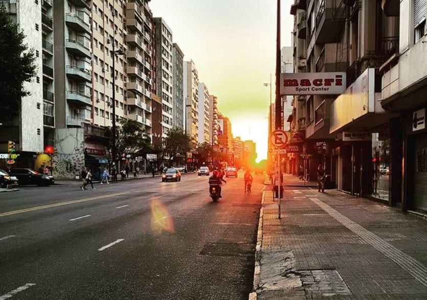Avenida 18 de julio, en una foto del pasado 12 de enero. Foto: Instagram / fedeco1978