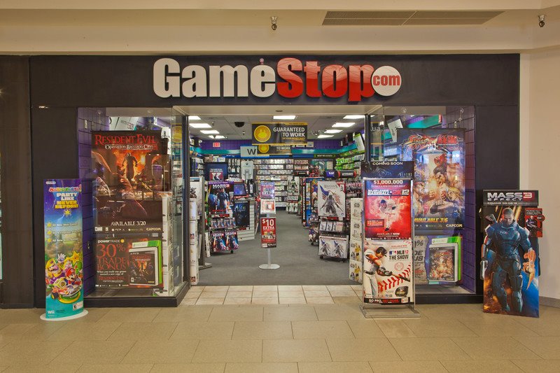 Entrada de una tienda de GameStop. Foto: Wikimedia Commons