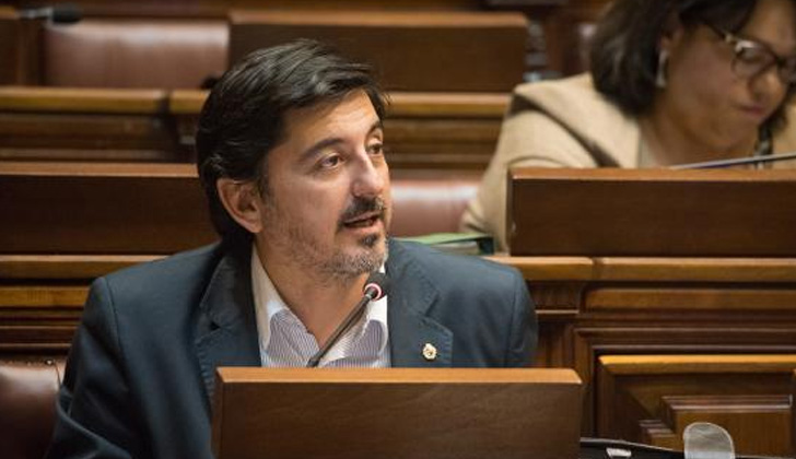 Diputado del Partido Socialista, Enzo Malán. Foto: Parlamento.