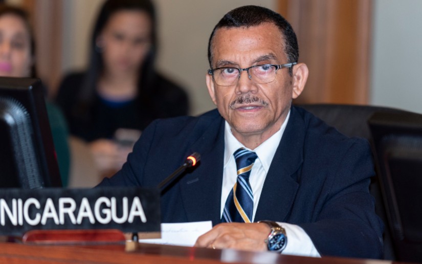Luis Alvarado, embajador nicaragüense ante la OEA. Foto cortesía de El 19 Digital. 