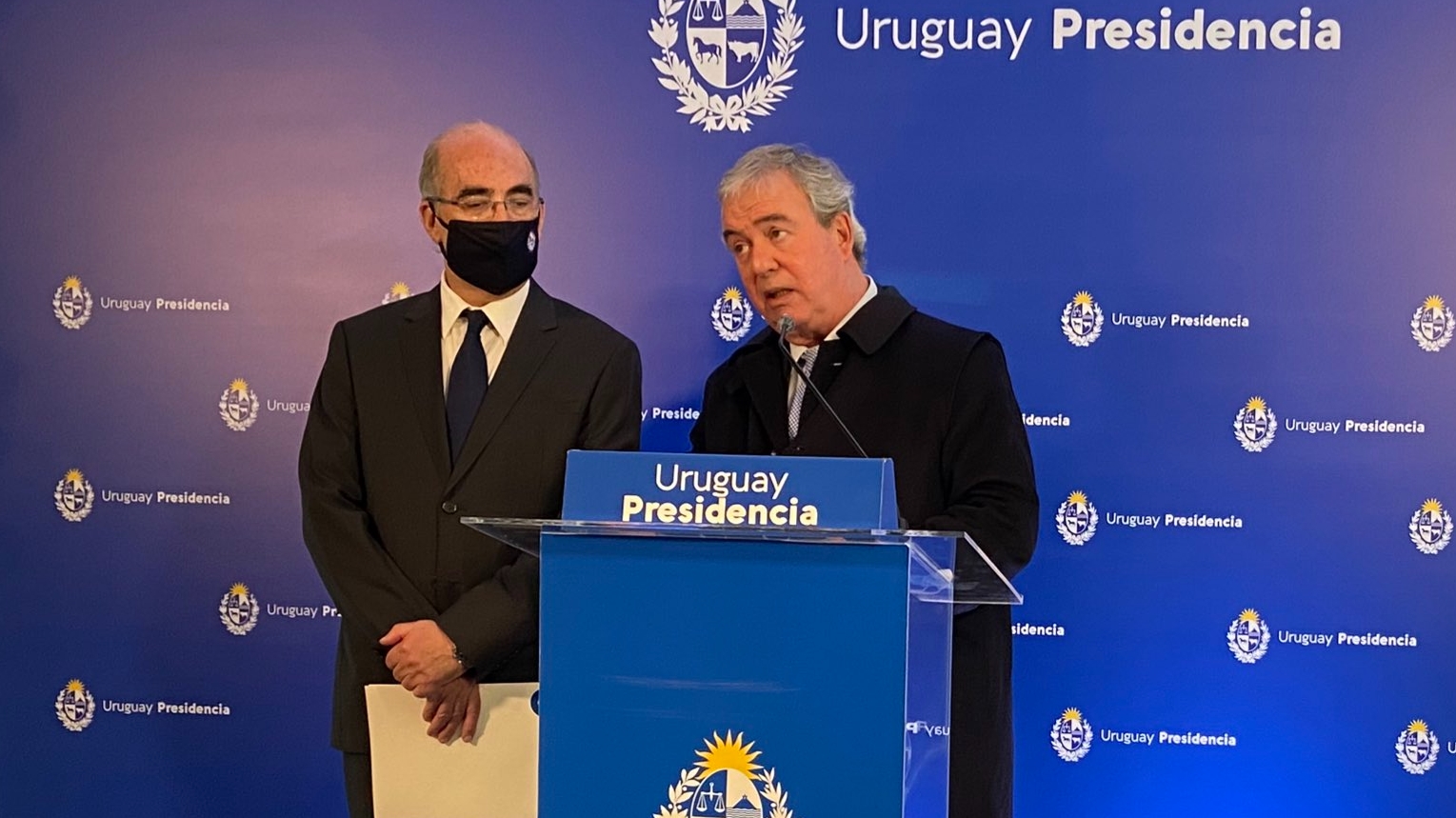 Luis Alberto Heber, ministro del Interior, junto al subsecretario de la cartera, Guillermo Maciel. Foto: Twitter / Luis Alberto Heber