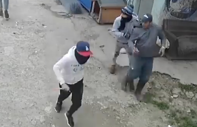 Los ladrones apuntaron con un arma de fuego a los trabajadores de El Refugio.