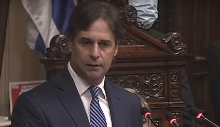 Lacalle announced a reduction in the IASS and an increase in deductions in the lower income tax brackets Lacalle Pou reported to Parliament.