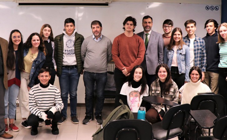 Fernando Pereira at the University of Montevideo.  Photo: Twitter/UM