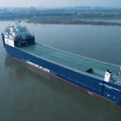 Shipping line between Juan Lacaze and Buenos Aires, inaugurated by Lacalle Pou in 2022, closes its operations