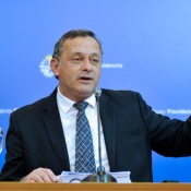 Pereira: the government tries to cover up acts of corruption such as that of Astesiano targeting Gustavo Leal Pereira: the government tries to cover up acts of corruption such as that of Astesiano targeting Gustavo Leal