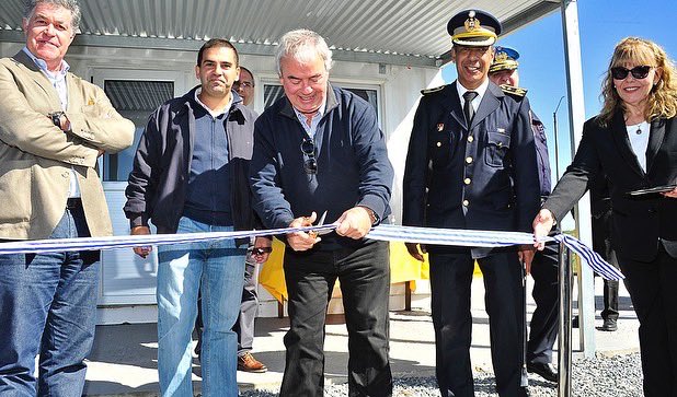 Heber inaugurating a headquarters of the Highway Police in Cerro Largo, on April 30.  Photo: Twitter / Luis Alberto Heber