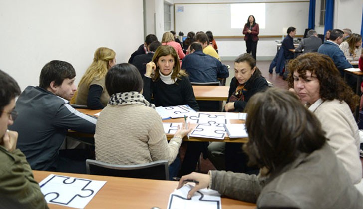Teacher Training demands the resignation of political authorities of the Education Training Council teachers-uruguay-728x420