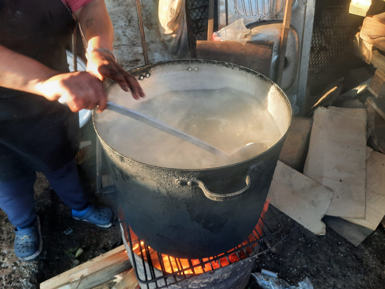 1.4 million portions of food are served monthly in popular pots and picnic areas Photo: Twitter / Daniel Caggiani