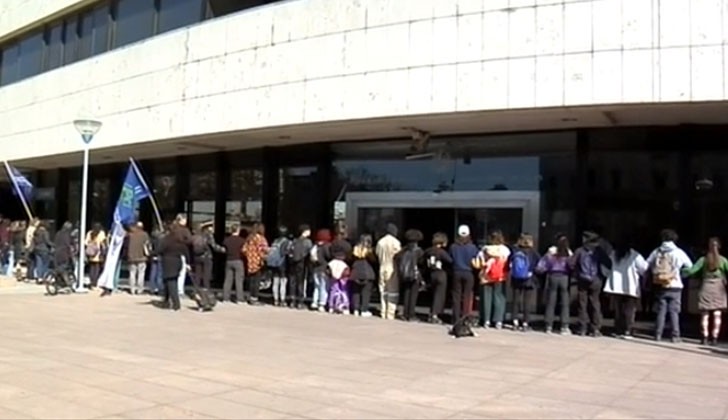 Broad Front summons leaders of all parties to a national dialogue for democracy parliament-728x420