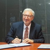 Sotelo called Lula a "thief" and Bolsonaro a "facho", but later retracted Sotelo called Lula a "thief" and Bolsonaro a "facho", but later retracted