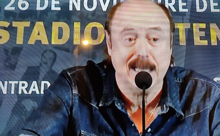 Jaime Ross en conferencia de prensa en Estadio Centenario. 