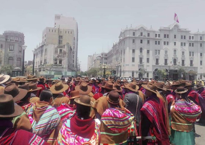 Decenas de miles protestan en varias ciudades de Perú contra la presidencia Dina Boluarte. 