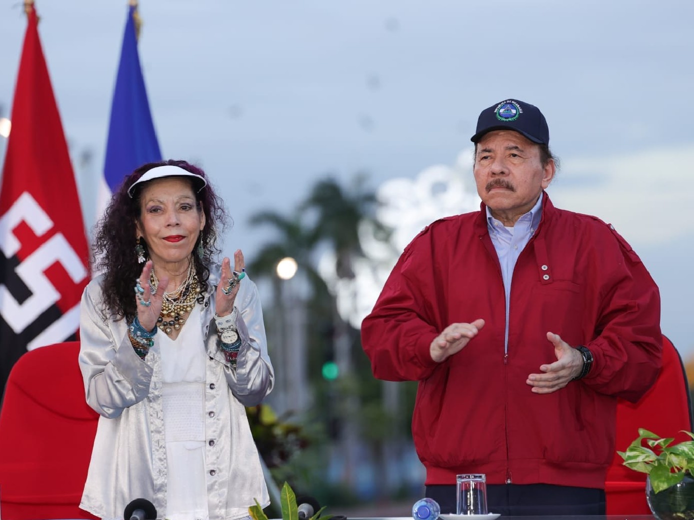 Rosario Murillo y Daniel Ortega gobiernan Nicaragua con puño de hierro y absoluta intransigencia a la oposición y críticas. Foto cortesía de El 19 Digital