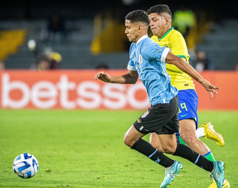 Uruguay - Brasil en la final de Sudamericano Sub 20 2023. 