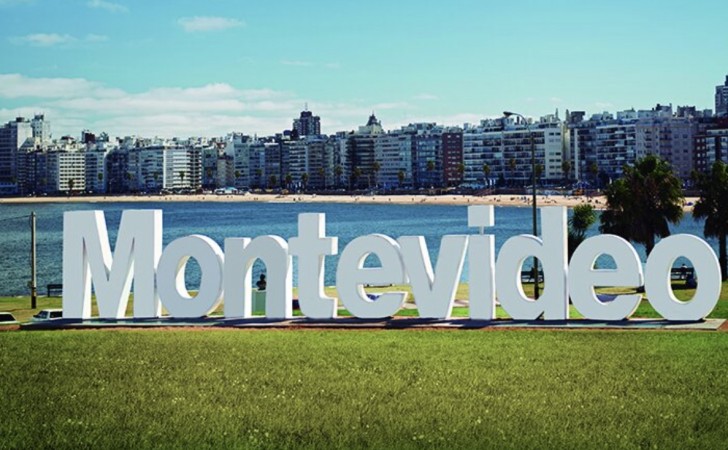 Montevideo_cartel_pocitos_rambla