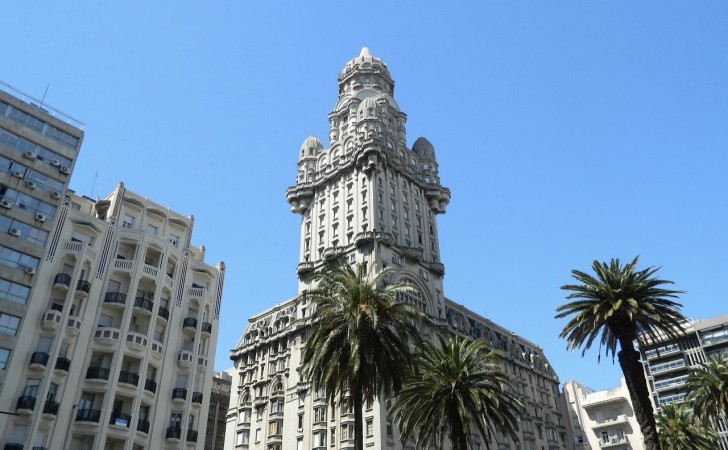 Palacio Salvo, Montevideo. Fuente: Pixabay