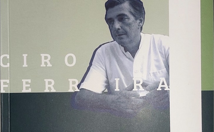 Tapa del libro del periodista Mauricio Cavallo "“Ciro Ferreira, un aliado de la vida”.