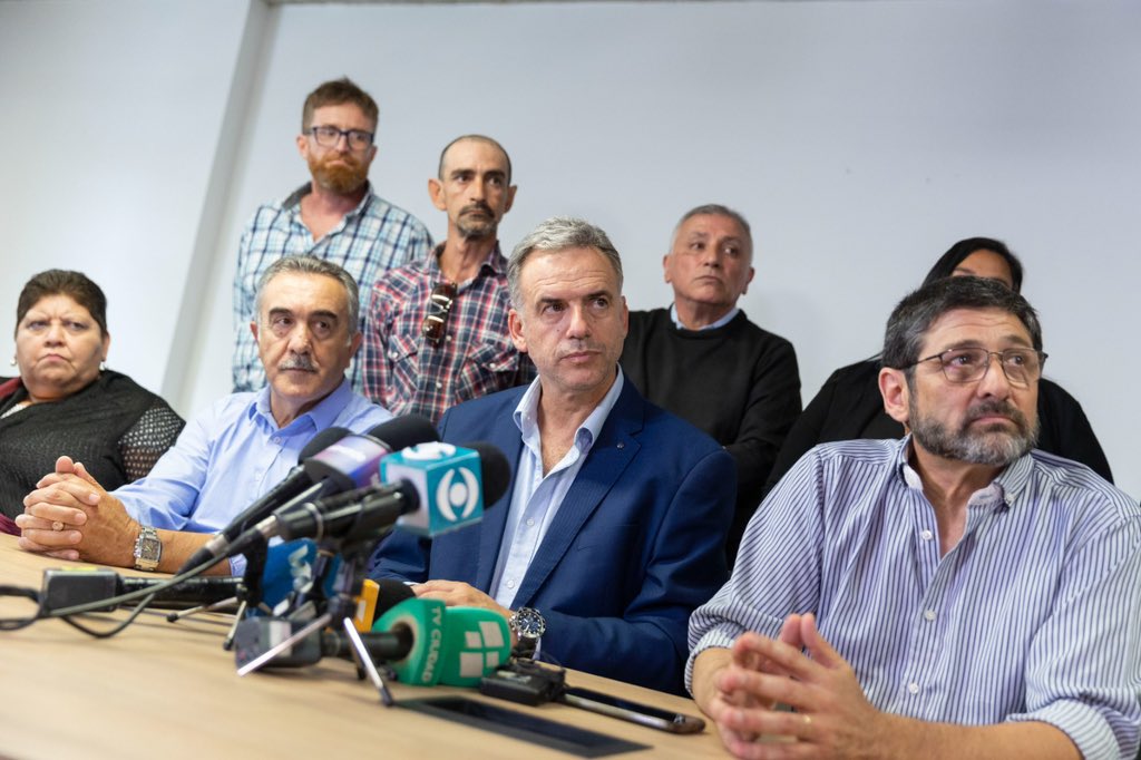 Daniel Isi - Forward Republican - Yamandu Orsi