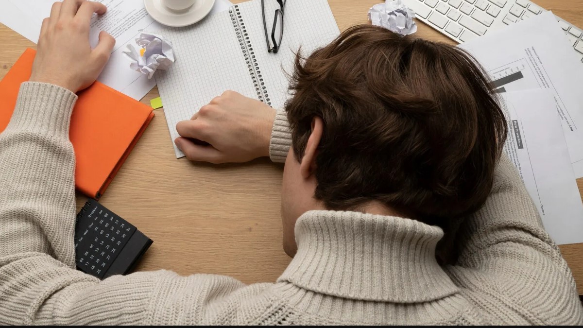 ¿Cuáles son las consecuencias del "burnout" en la vida social y laboral de los millennials?