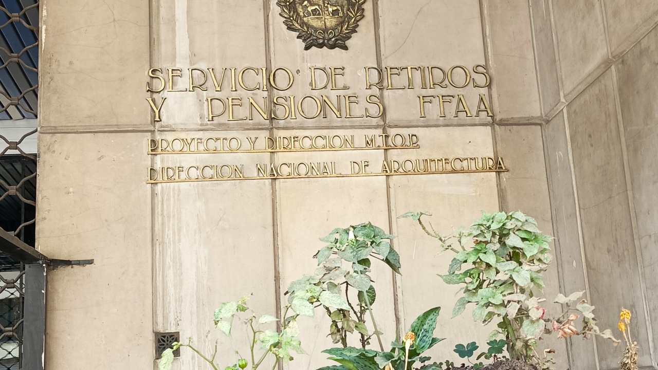 Gobierno transfiere US$583,5 millones a Caja Militar para 2025. Resolución firmada por Orsi y Oddone, avalada por Tribunal de Cuentas