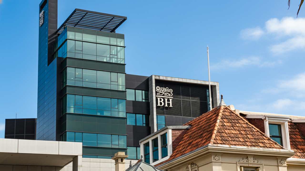 El HB tiene acuerdos con universidades y hospitales de Uruguay y del mundo