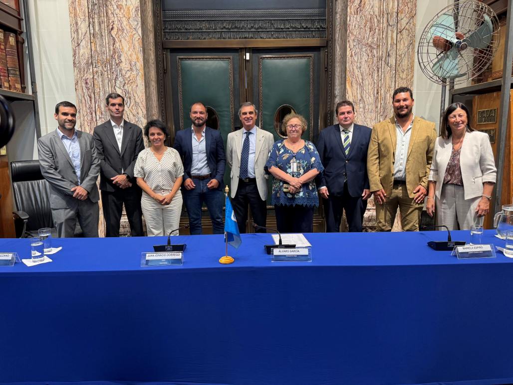 BROU y ANDE se unen para cambiar el acceso al crédito de miles de pequeñas empresas uruguayas