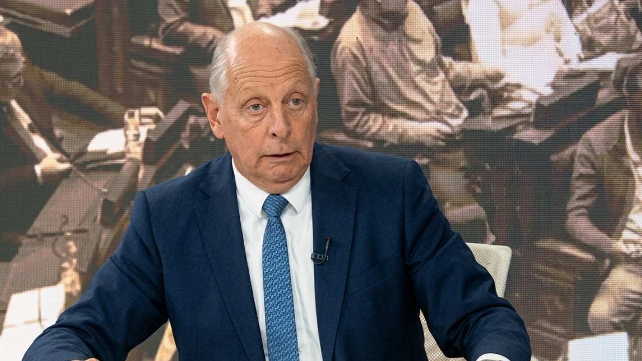 Gustavo Salle Lorier es abogado y diputado de Identidad Soberana