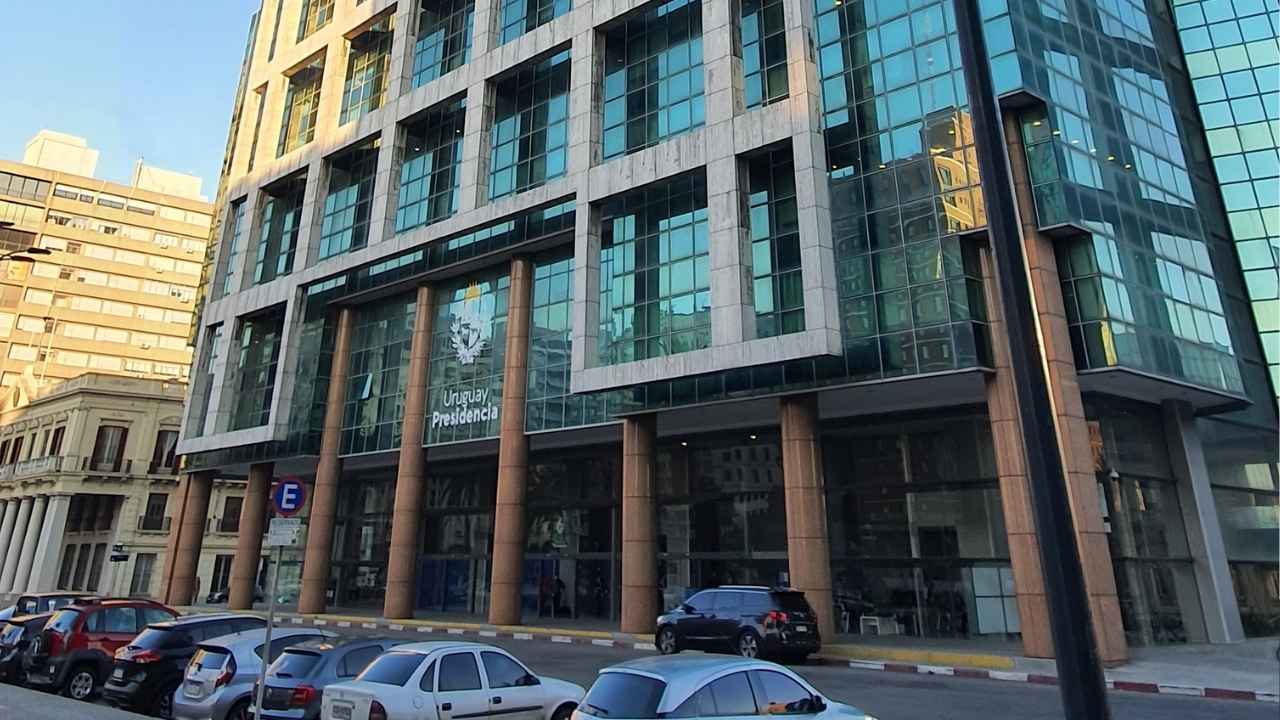 Uruguay lidera la región en siete de ocho factores del índice global de Estado de derecho