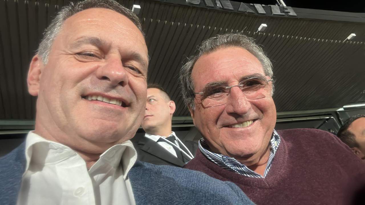 Armando Castaingdebat (der) junto a Álvaro Delgado. Foto: X / ACastaingdebat