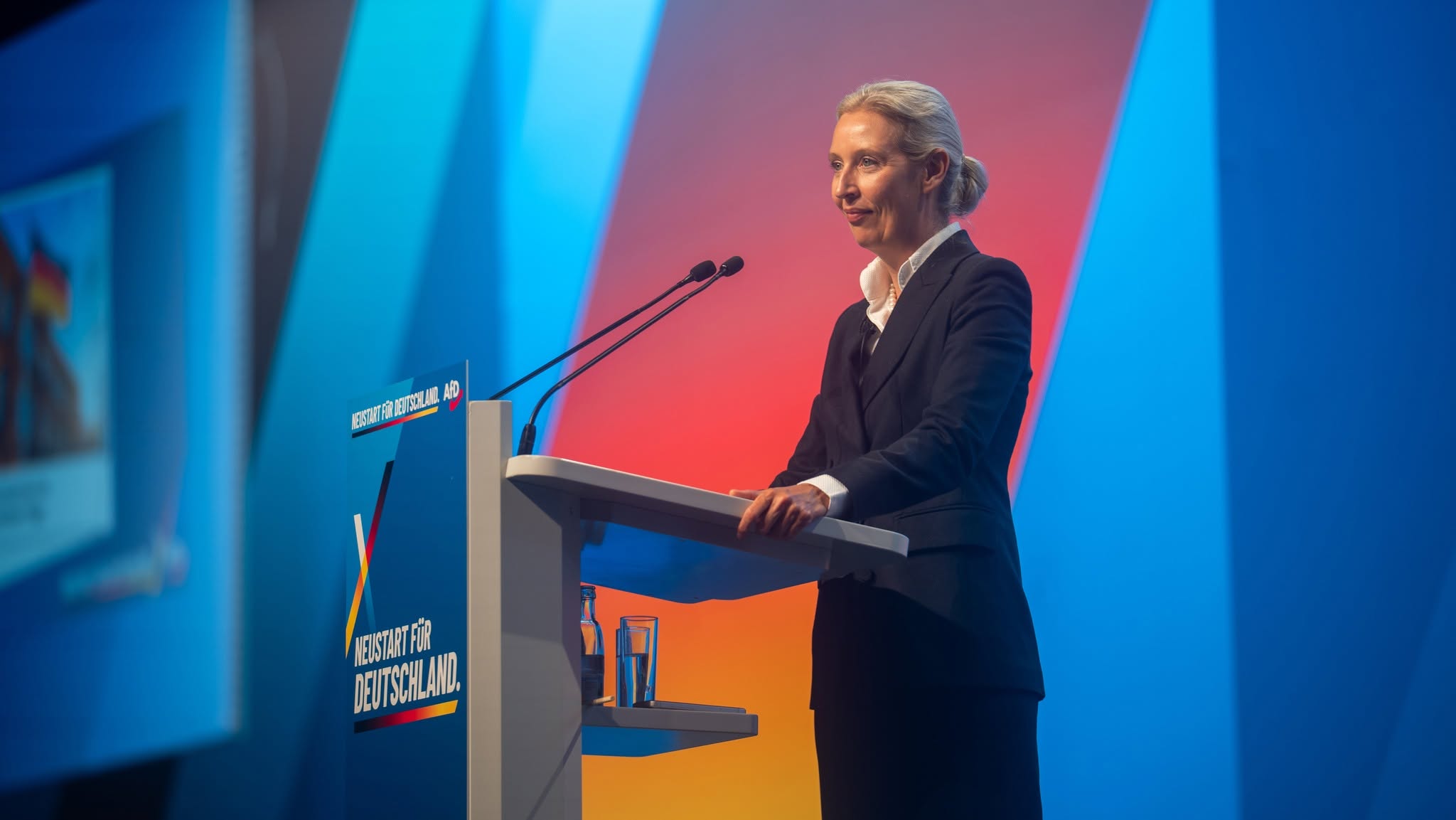Alice Weidel es la líder del partido neonazi AfD en Sajonia-Anhalt