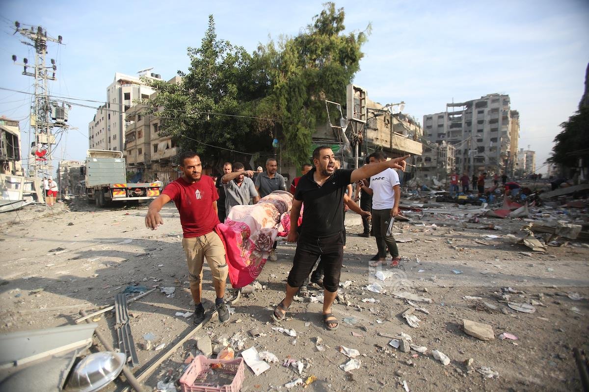 Un palestino muerto en ataque con dron israelí en la ciudad de Gaza el 2 de octubre. Foto: Agencia de noticias palestina WAFA